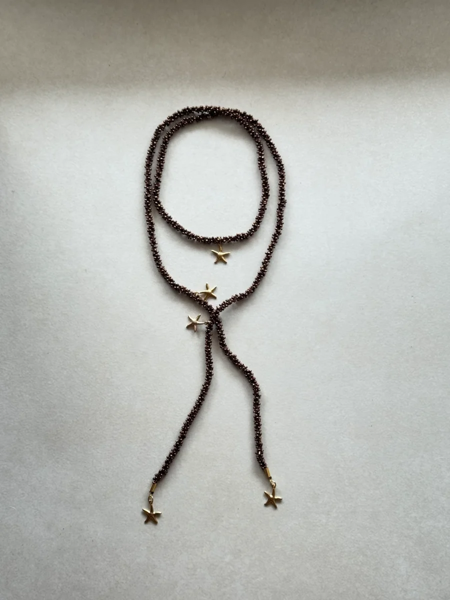 COLLAR VETTA MARRÓN (cordón ganchillo con rocalla) - Imagen 2