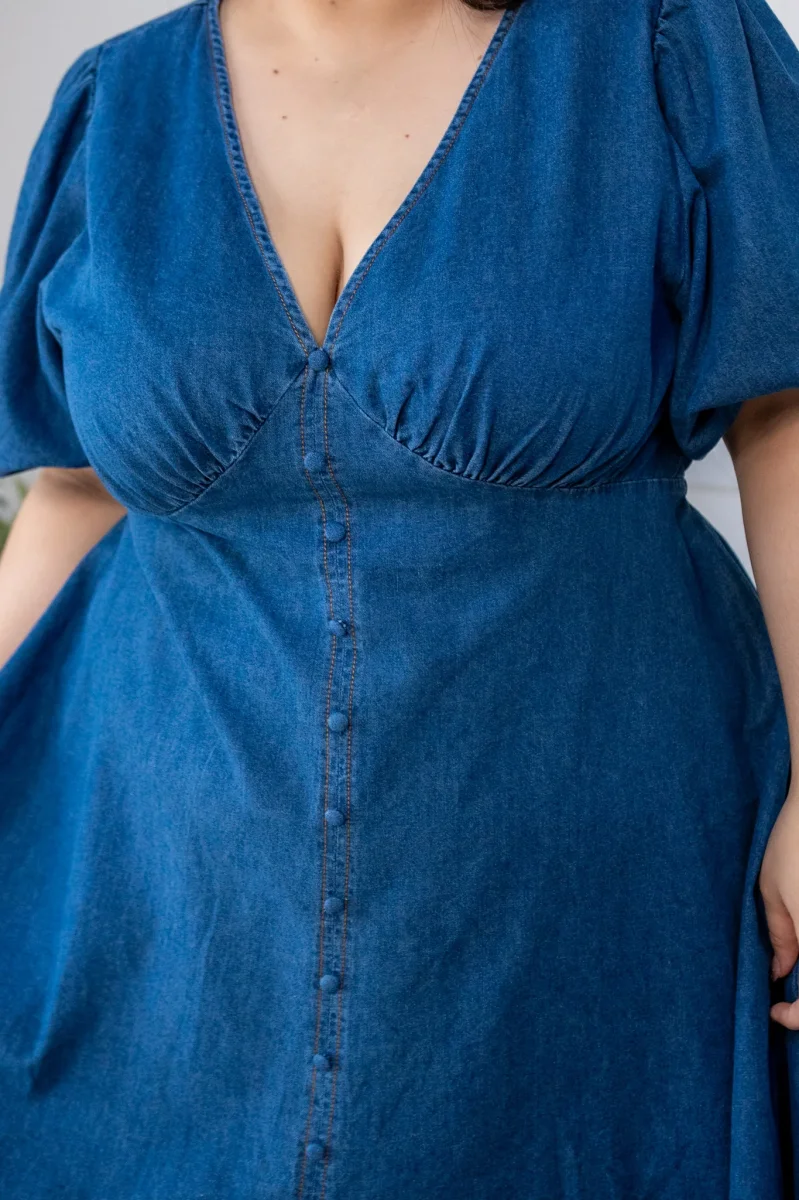 Vestido Denim Curvy Manga Globo Escote V - Imagen 6