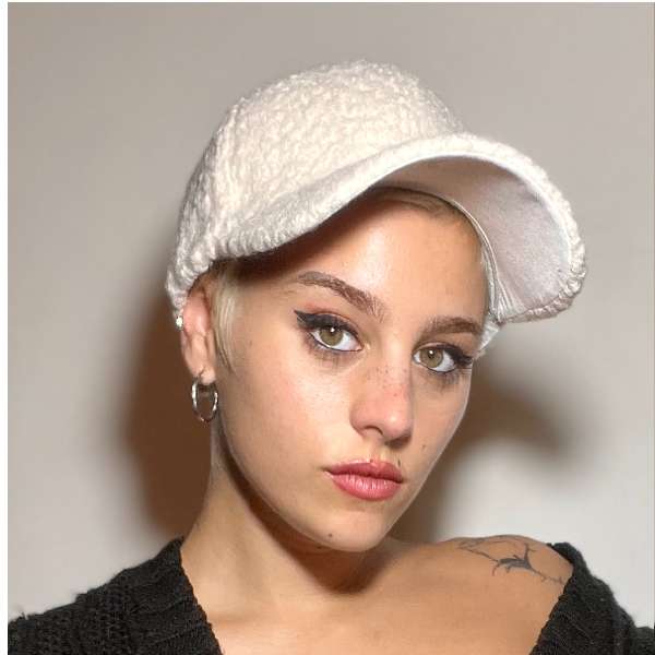 GORRA BUCLE TIPO LANA. CH. EC-A2127. CRUDO.