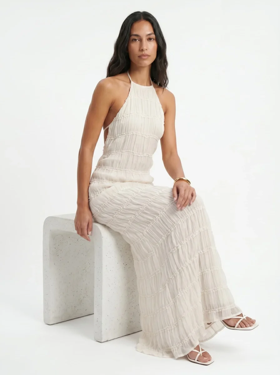 Vestido largo halter con textura plisada - Imagen 4