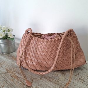 Bolso saquito rosa palo