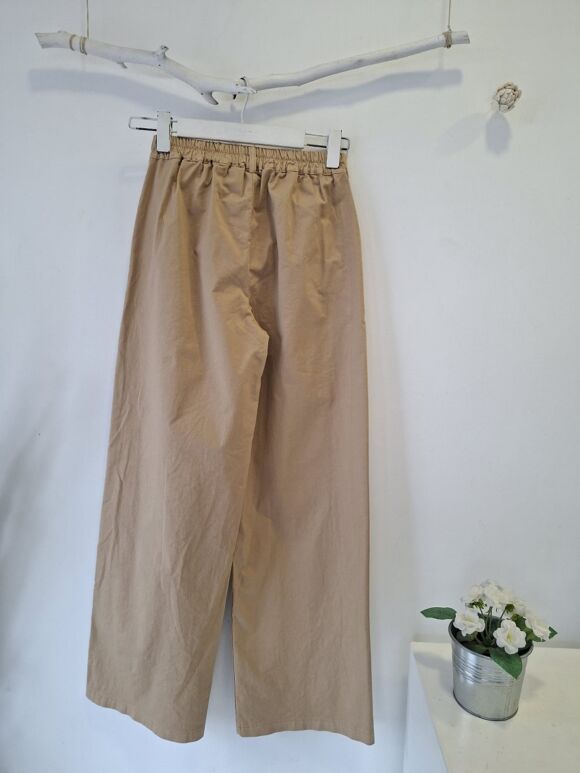 Pantalón pinzas camel - Imagen 3