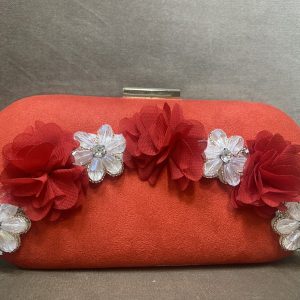 Bolso de fiesta rojo con flores rojas