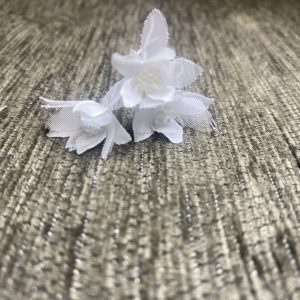 Flores para decorar el cabello de la novia