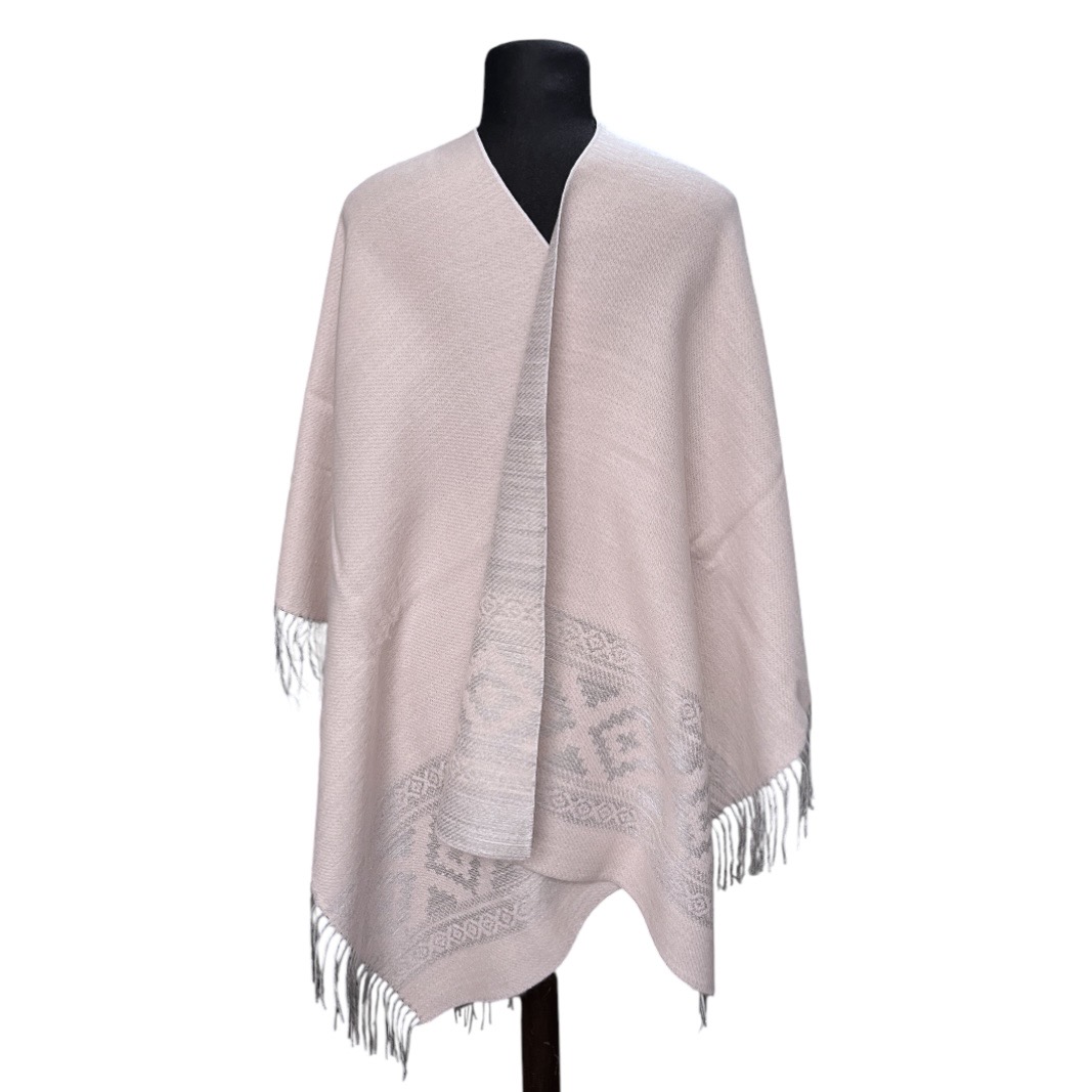 Ruana Atravesada Guarda Fleco Gris – Rosa - Imagen 2
