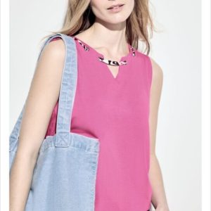 Blusa fucsia cuerda print