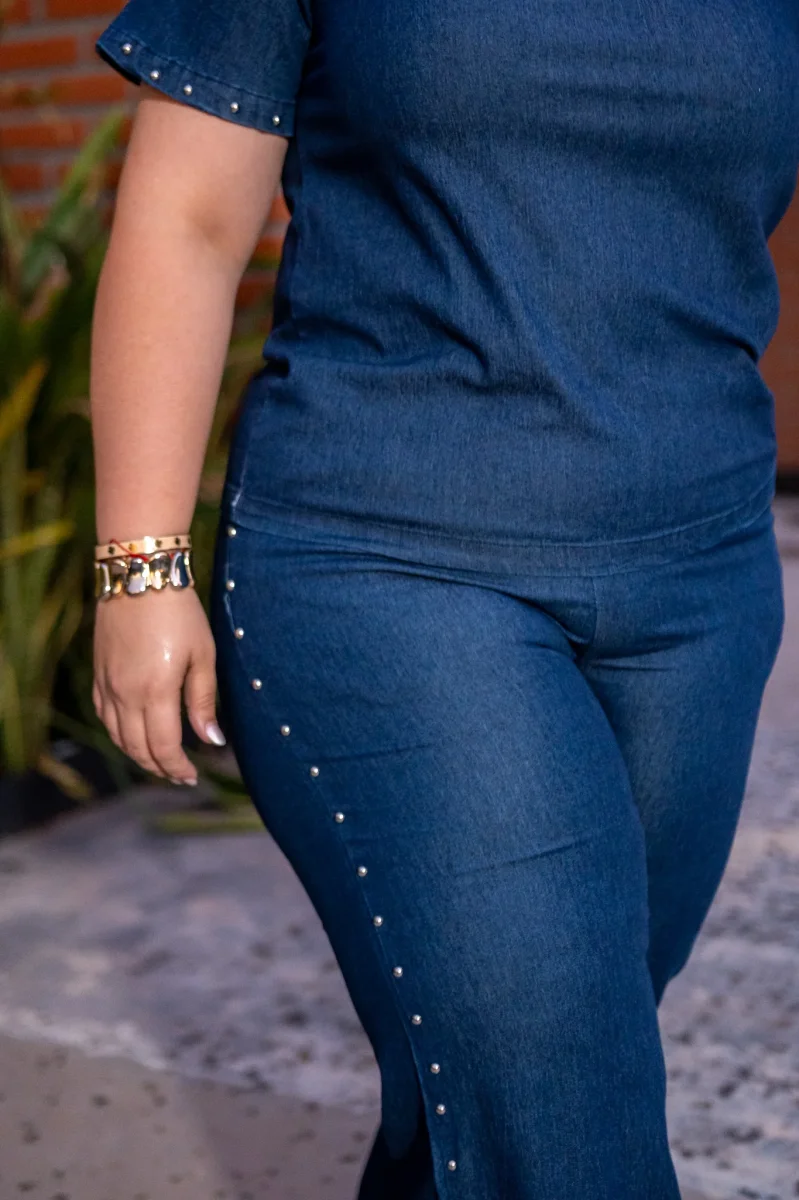 Set Pantalon Denim con Estoperoles Curvy Oscuro - Imagen 8