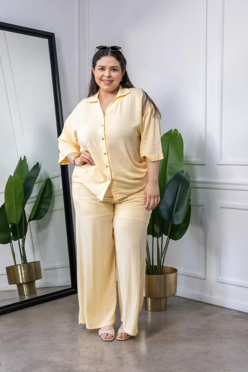 Set Blusa y Pantalón Curvy Amarillo Pastel