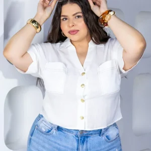 Camisa Curvy Crop Lino Manga Corta Botones Dorados Blanco