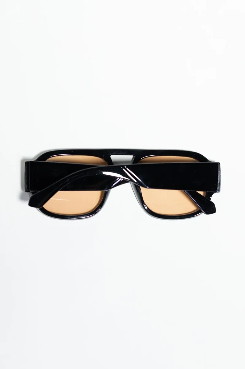 Lentes de Sol con Armazón Grueso Café para Mujer - Imagen 5