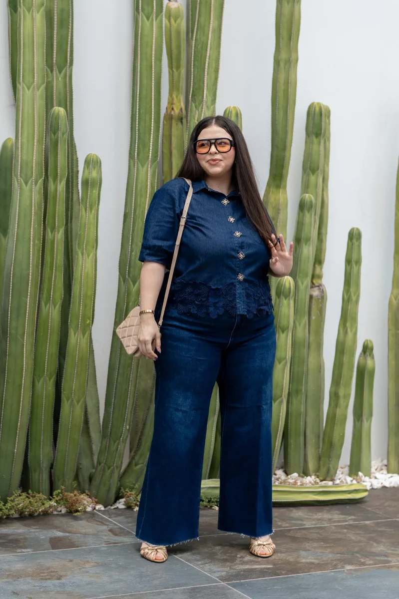Jeans Wide Leg Crop Liso Curvy Oscuro Algodón - Imagen 2