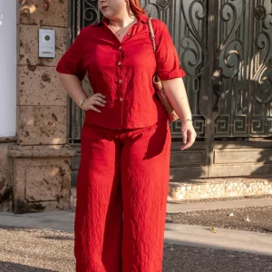 Set Curvy Camisa Cropped Pantalón Wide Leg Tinto
