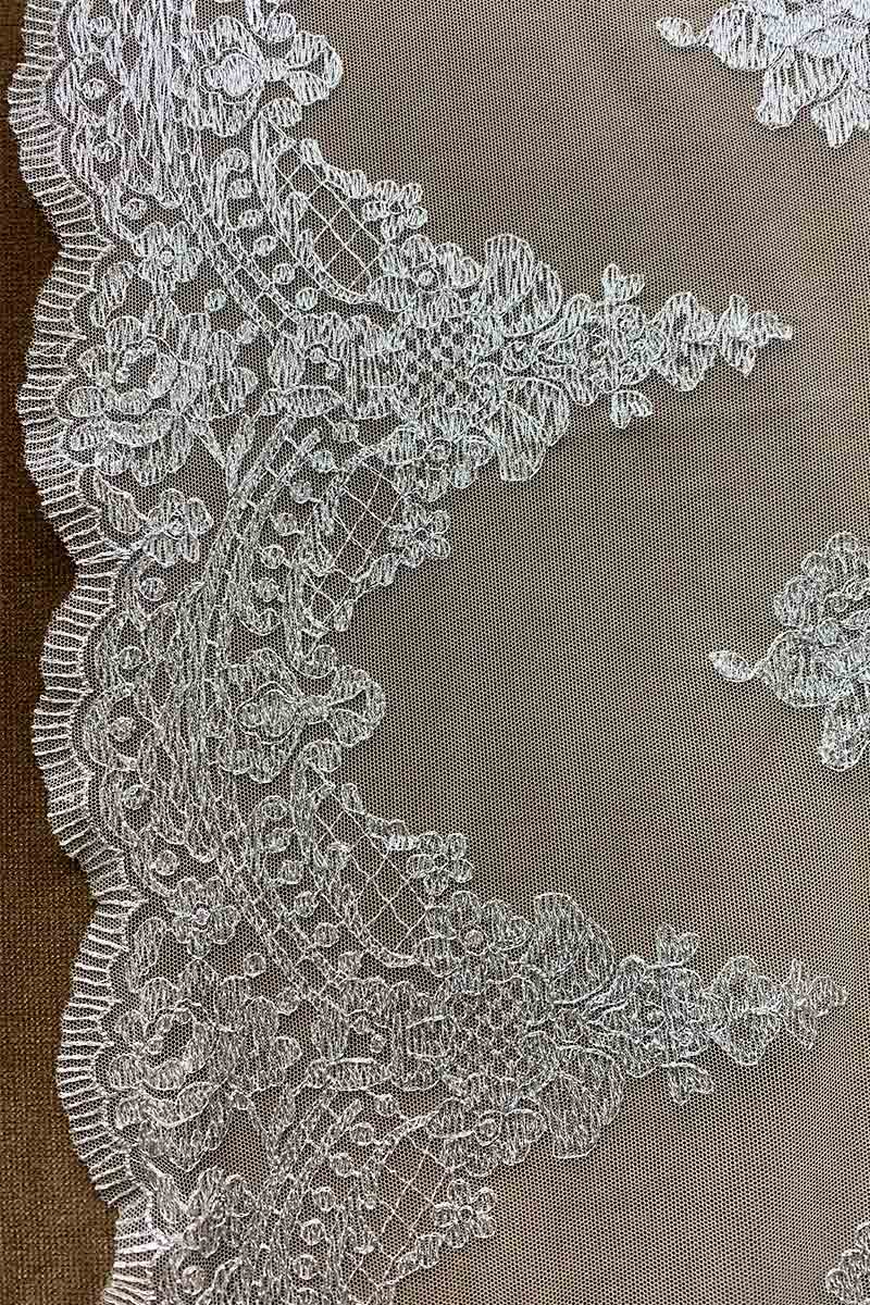 Mantilla para Madrina Plateada. - Imagen 2
