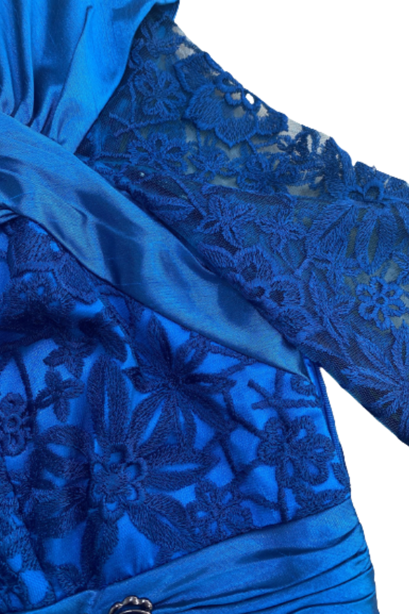 Vestido corto midi para Madrina o invitada de encaje. - Imagen 3
