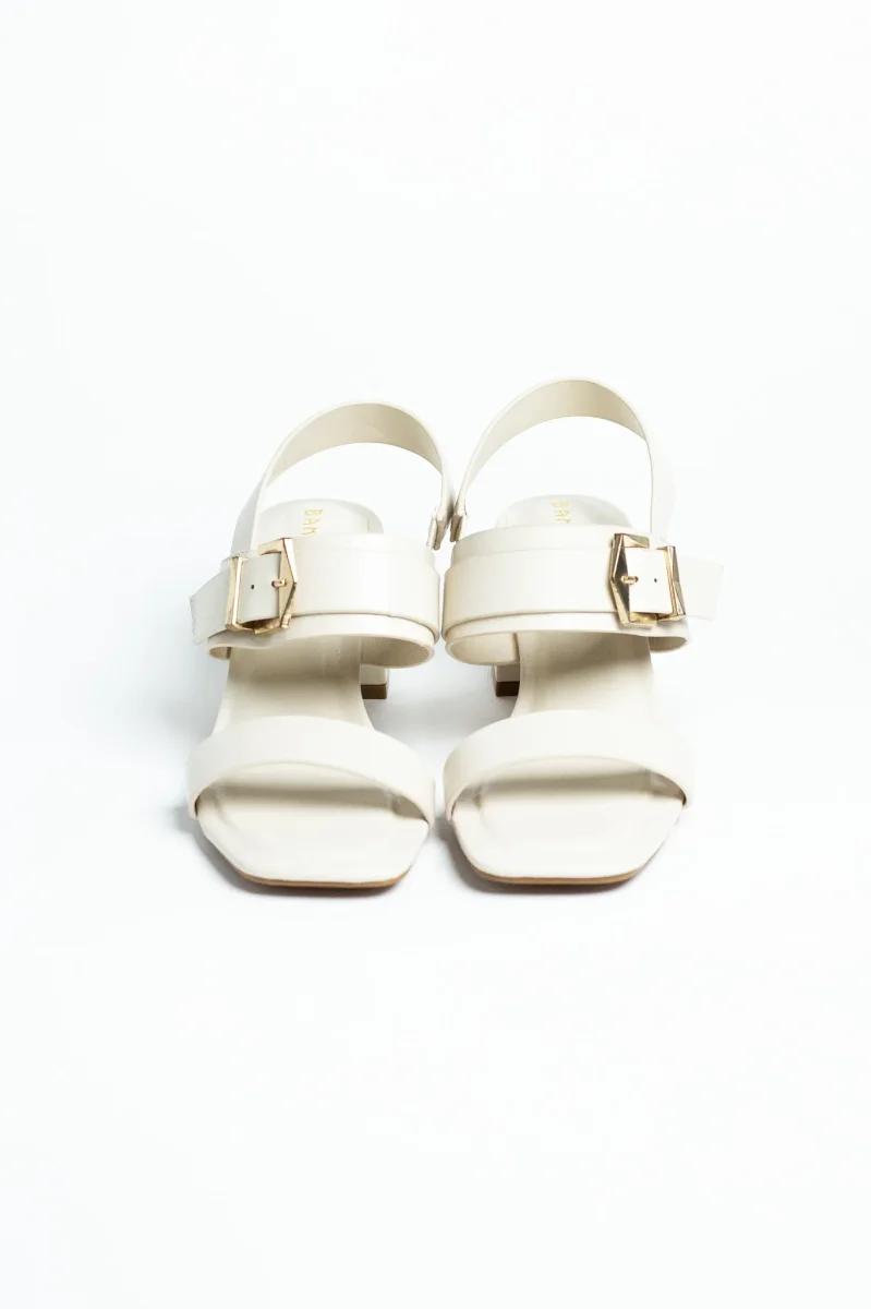 Zapatilla tiras hebilla blanca para mujer