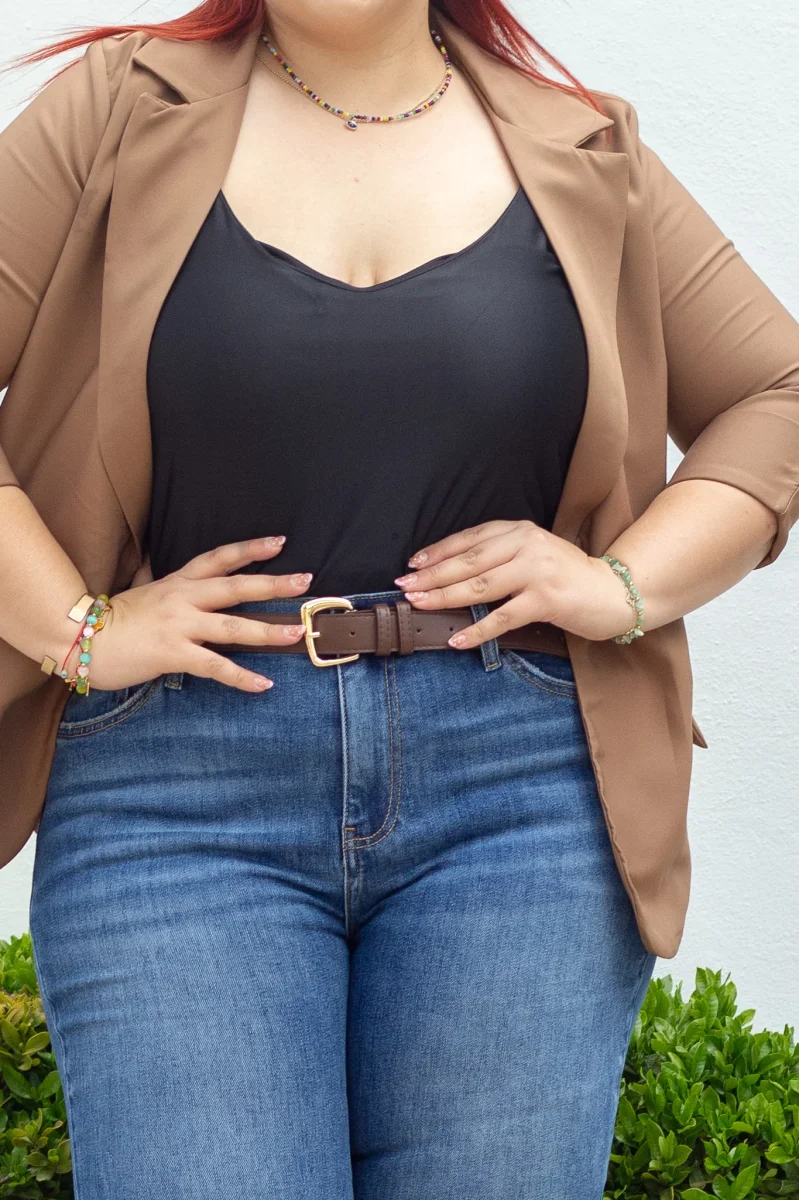 Blusa Curvy Tirantes Satín Brillo Sutil Clásica Femenina - Imagen 4