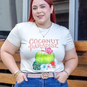 Playera Curvy Estampada Coconut Paradise Beige Algodon Stretch