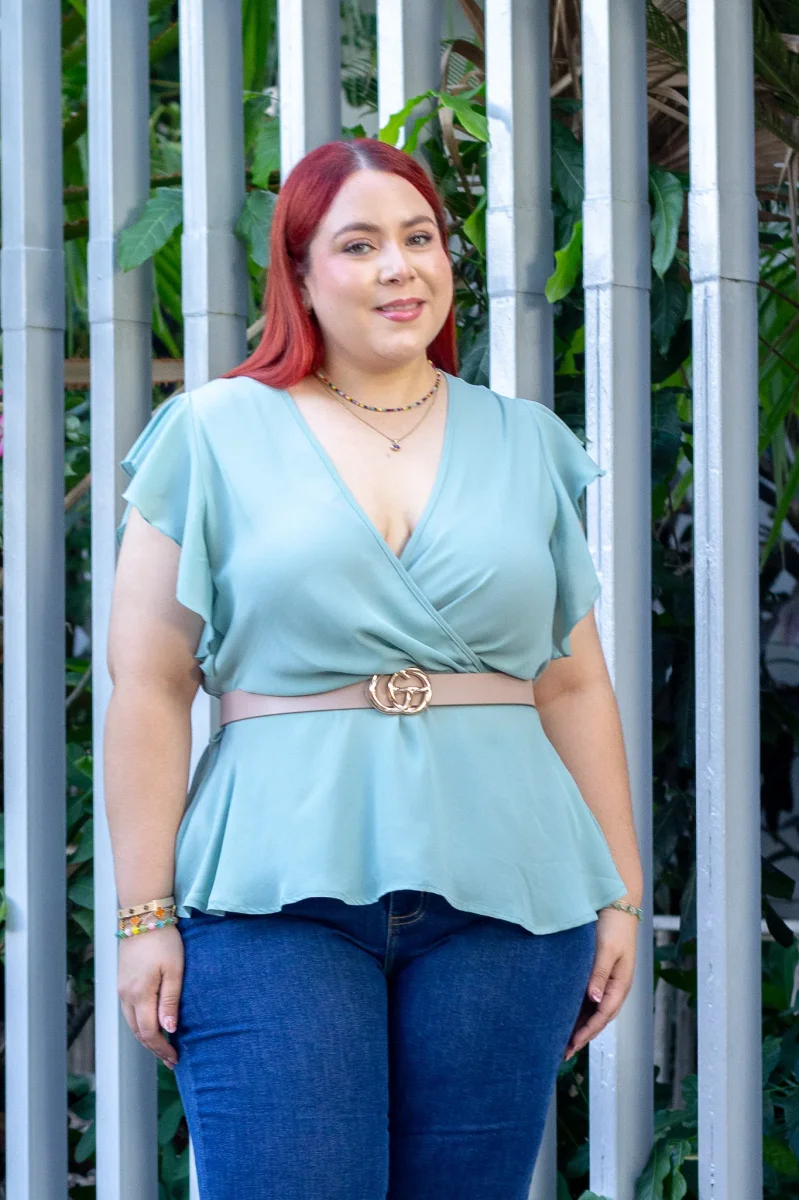Blusa Curvy Peplum Manga Corta Verde Sage