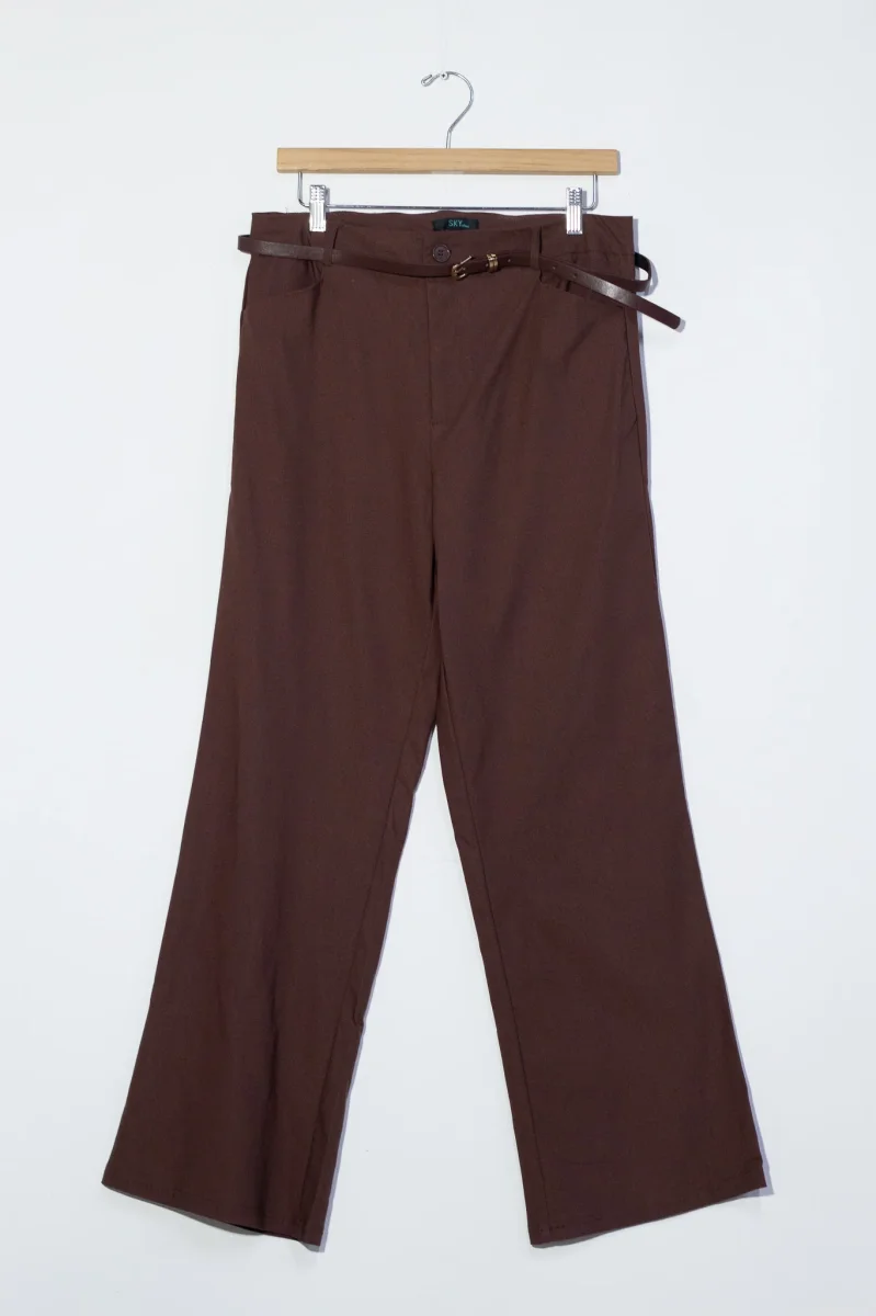 Pantalón Curvy Recto Vestir Café con Cinto Realza Glúteos