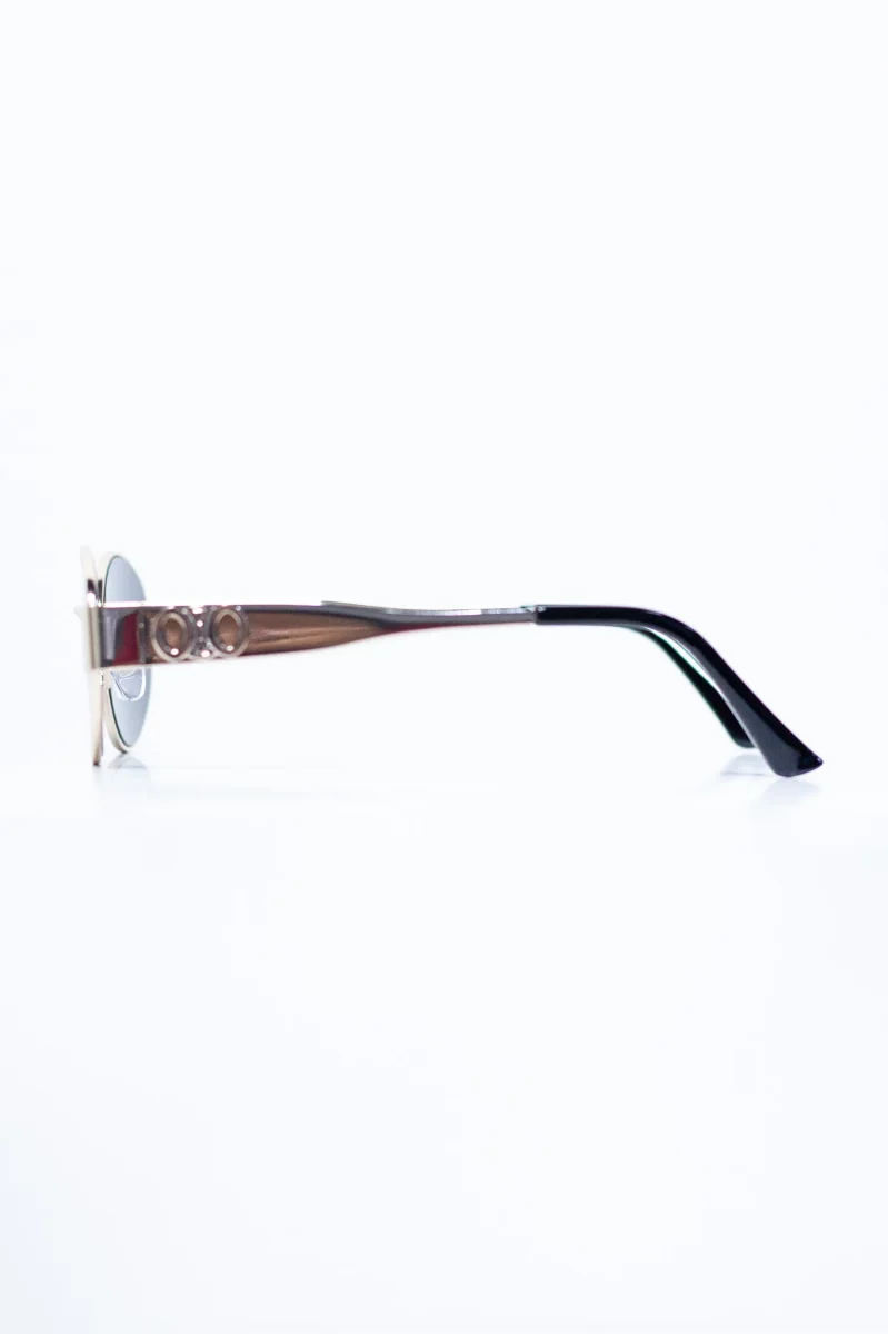 Lentes Sol Curvy-Friendly Ovalados Dorado Negro - Imagen 3