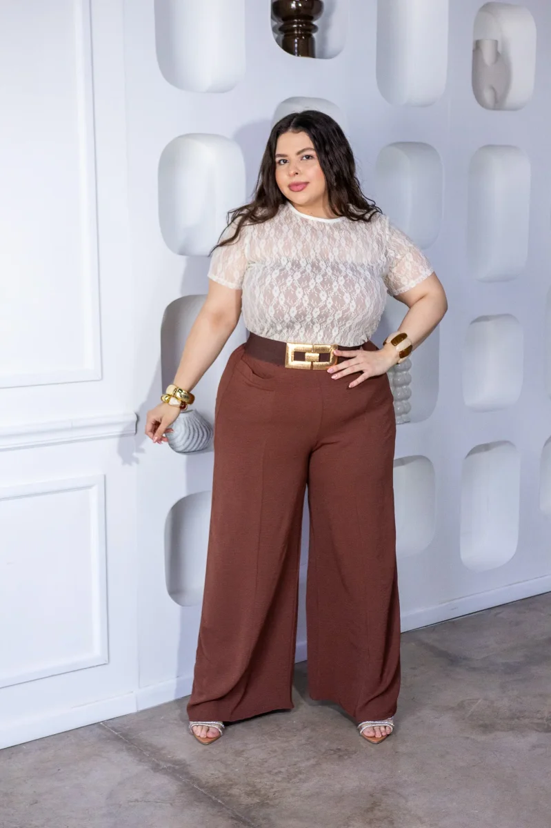 Blusa Curvy Encaje Floral Manga Corta Beige Crema - Imagen 5