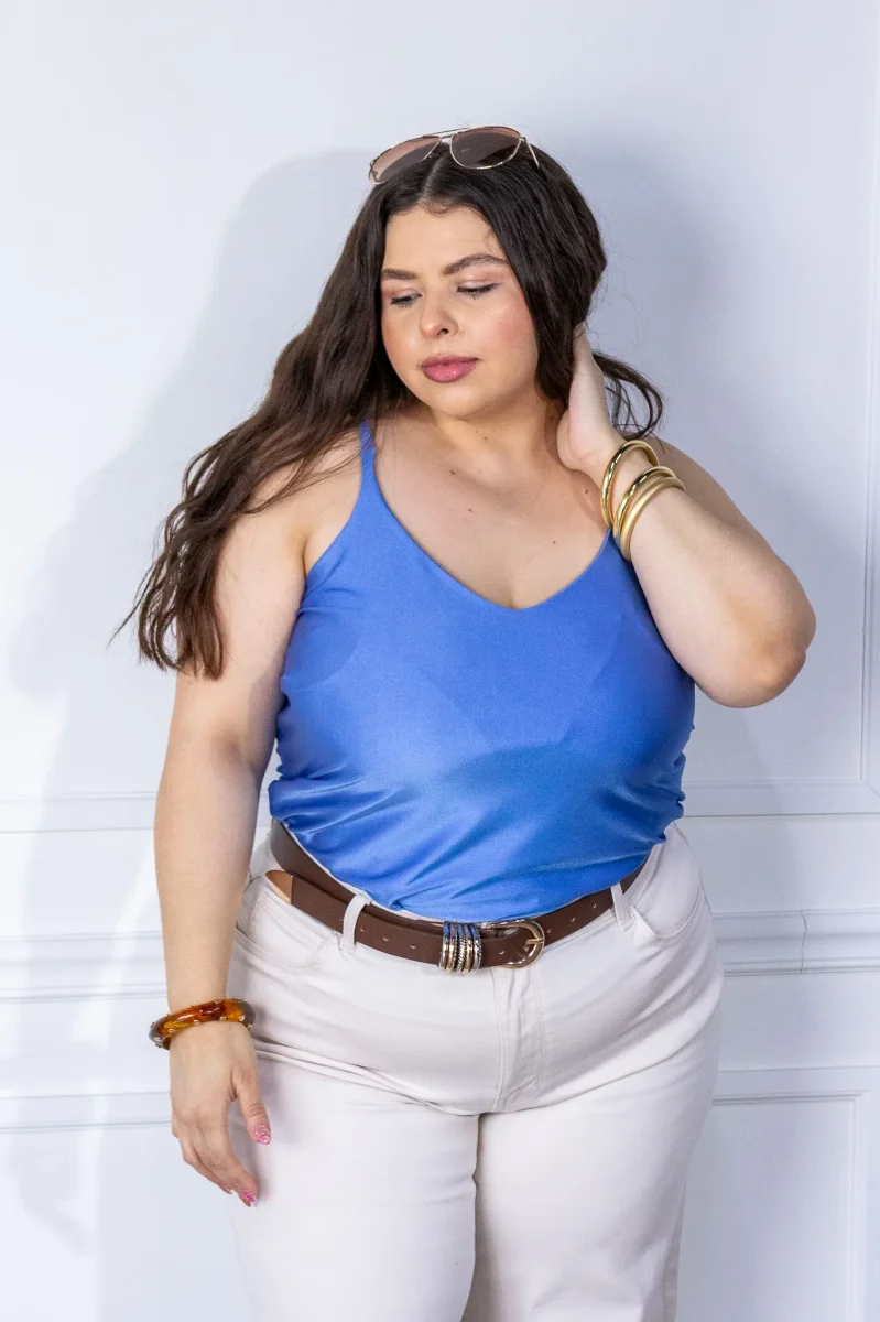 Blusa Curvy Amarilla Tirantes Escote V Vibrante Tallas Extras - Imagen 2