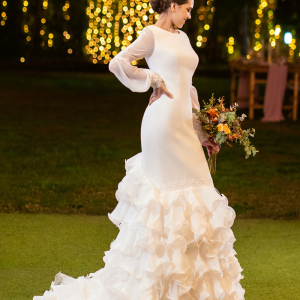 Vestido de Novia flamenca con Volantes de gasa.