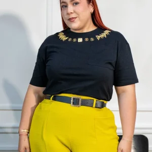 Blusa Detalles Metálicos Curvy Negro