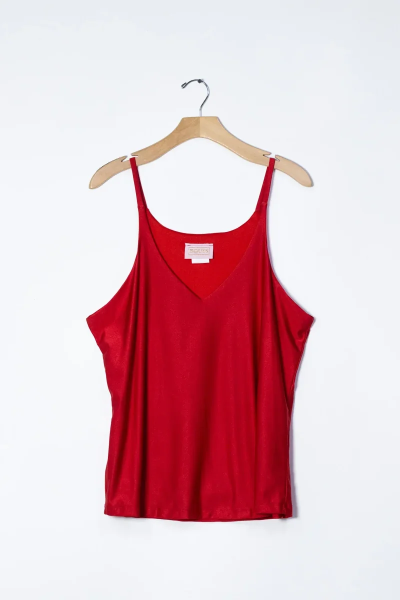 Blusa Curvy Tirantes Satín Blanco o Rojo Brillo Sutil Elegante - Imagen 8