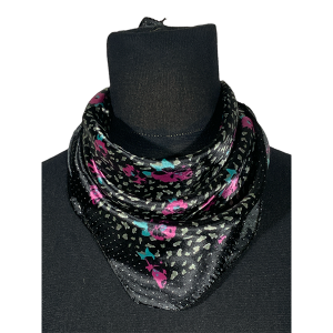 Pañuelo de seda CH. AGY-680 Negro