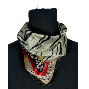 Pañuelo de seda CH. AGY-681-Negro