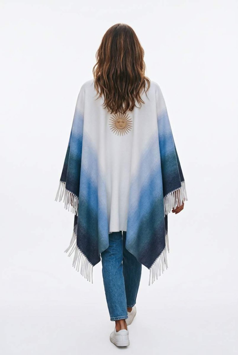 Poncho Degradé Pet Fa. 26 con Sol de Mayo DTF - Imagen 5