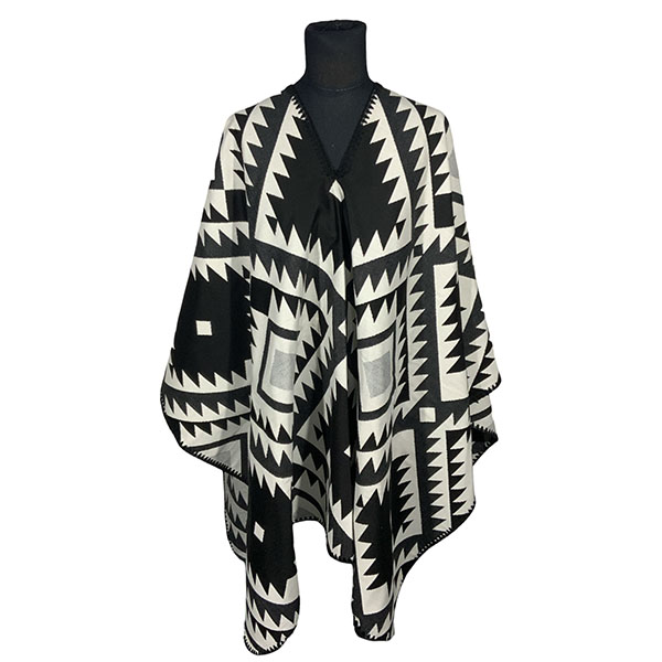 Poncho FA. Cierra-Blanco y negro