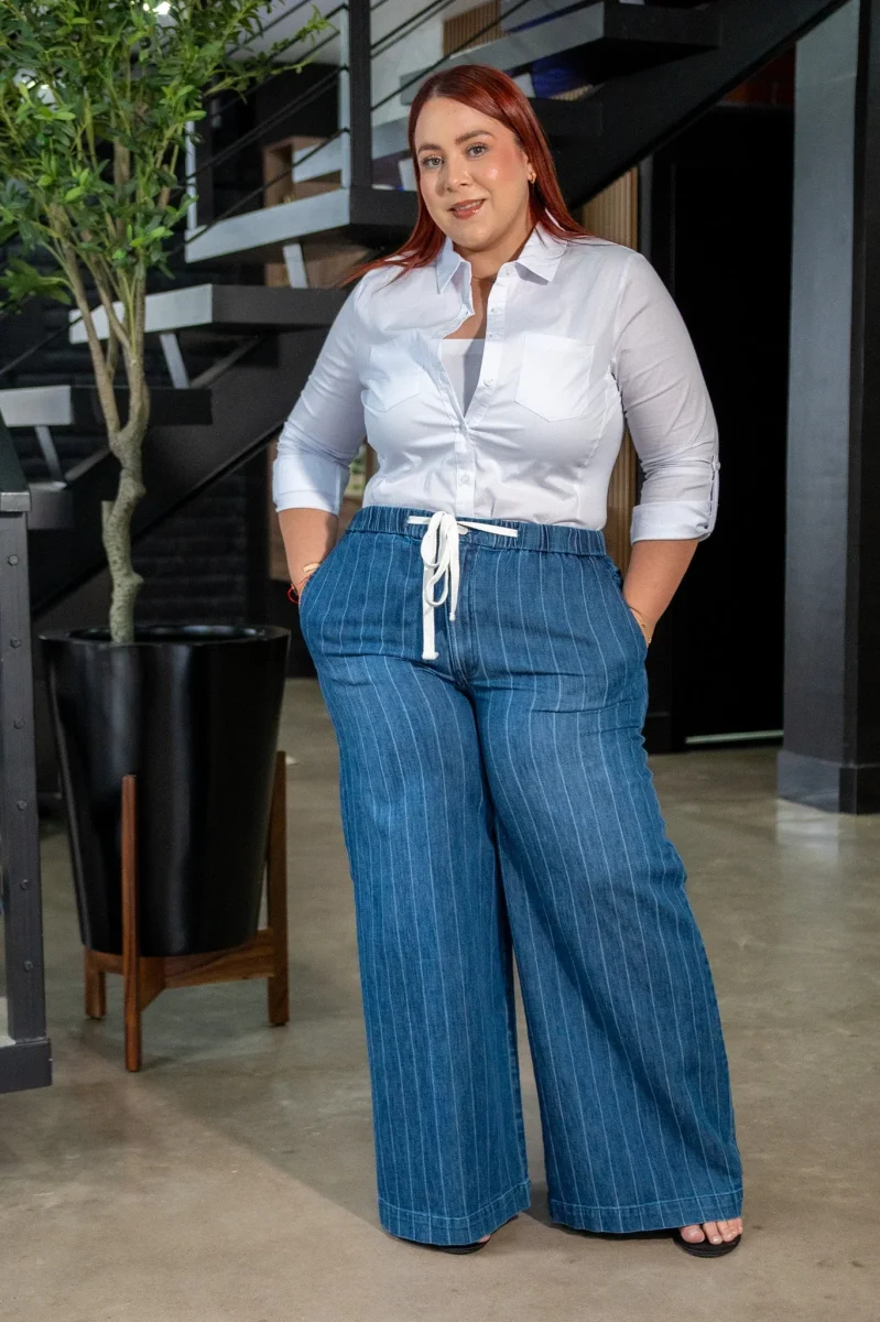 Jeans Curvy Recto Wide Leg con Lineas Oscuro - Imagen 5