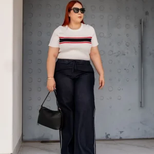 Jeans High Rise con Franja Lateral Curvy Oscuro
