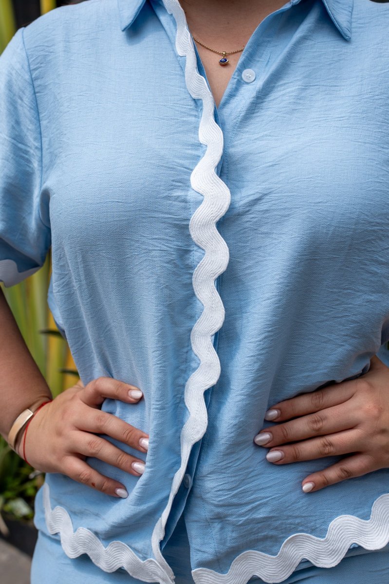 Set Blusa y Short Curvy con Bordado Azul - Imagen 6