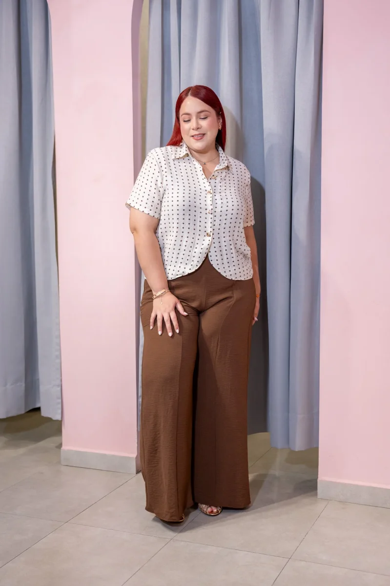 Pantalon Curvy Wide Leg Cintura Alta Cafe Chocolate - Imagen 8