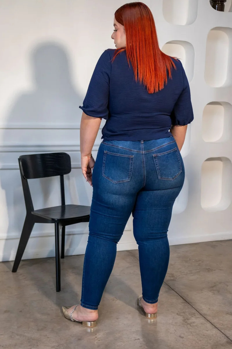 Blusa Cruzada con Botón Curvy Navy - Imagen 5