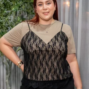 Blusa con Corset de Encaje Curvy Cafe
