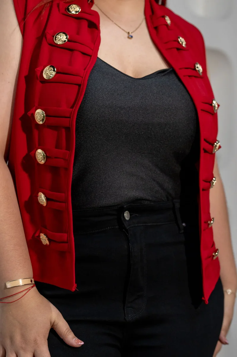 Chaleco Detalle Botones Curvy Rojo - Imagen 8