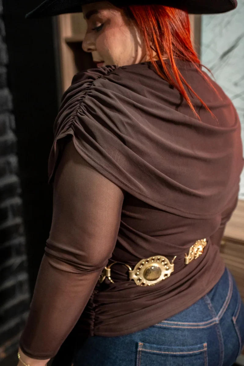 Blusa Mesh con Capas Curvy Cafe - Imagen 7