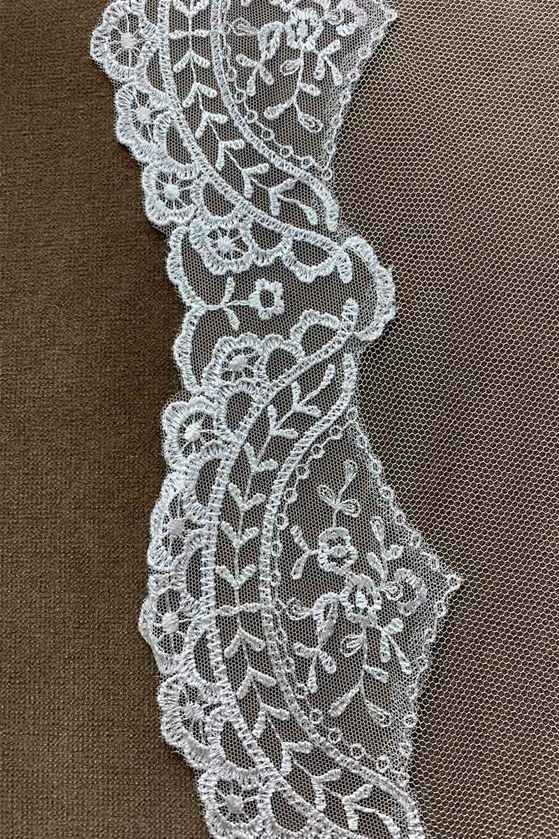 Mantilla Novia de Encaje.