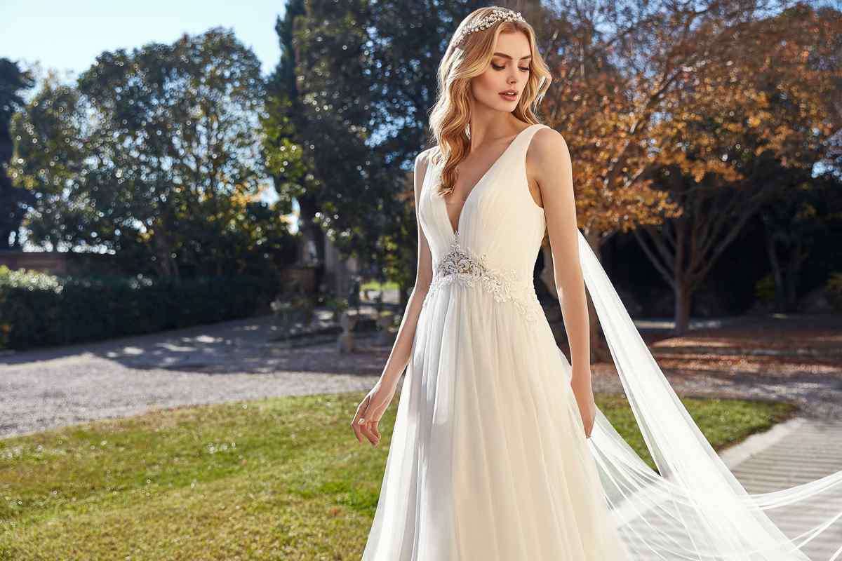 Vestido de novia de tul drapeado - Imagen 4
