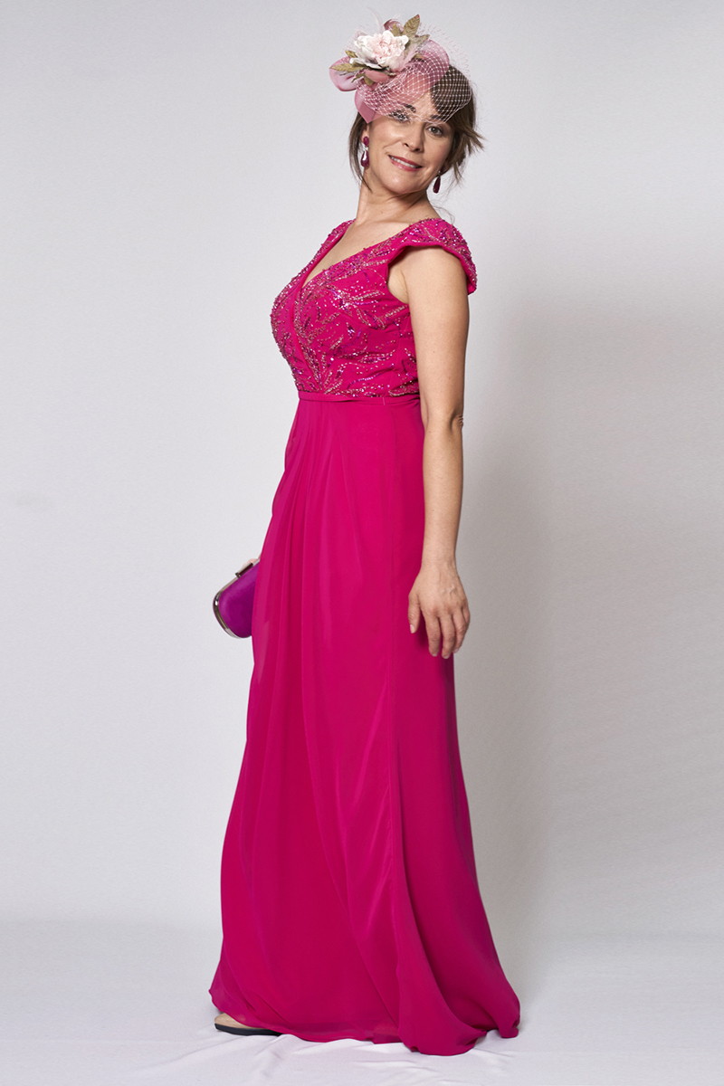 Vestido largo con cuerpo de pedrería. - Imagen 4