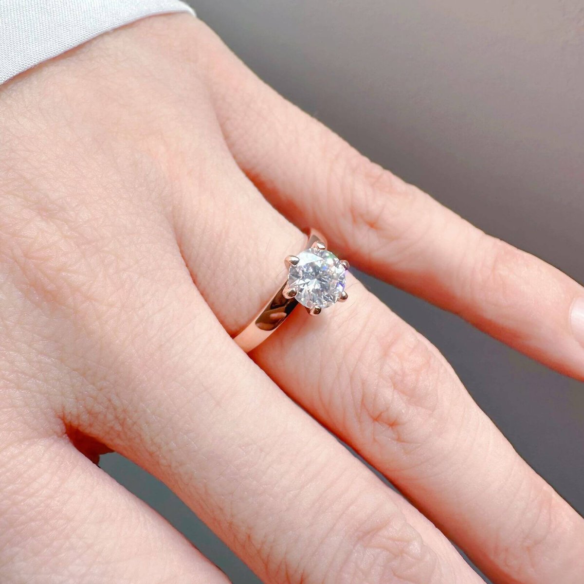 Anillo Olivia moisanita 1.0ct con certificado GRA - Imagen 7