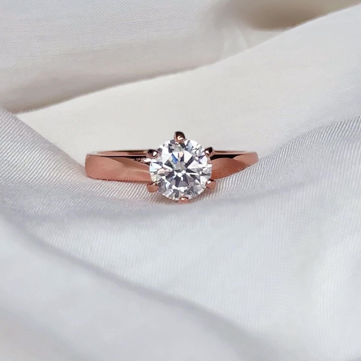 Anillo Olivia 14k moisanita 1.0ct con certificado GRA - Imagen 4