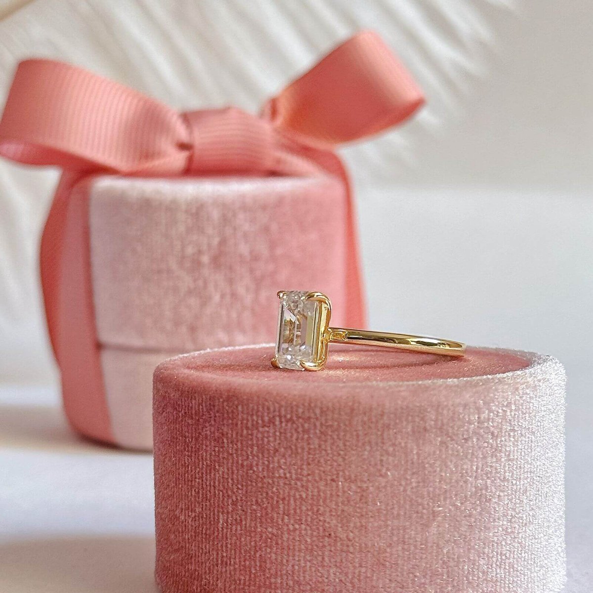 Anillo Hanna 10k moisanita esmeralda 2.5ct con certificado GRA - Imagen 9