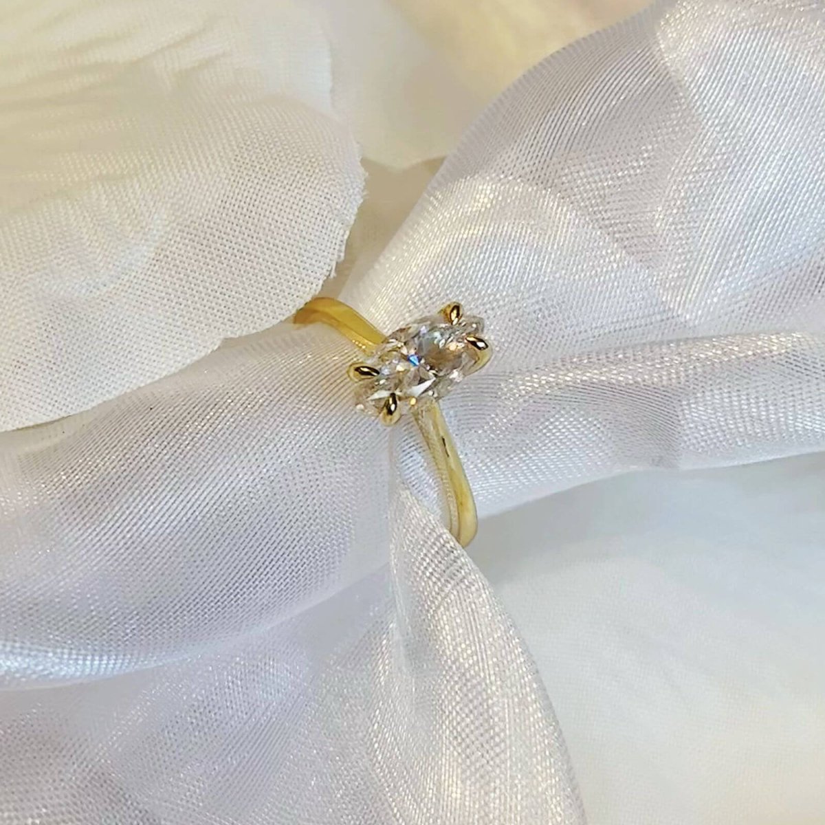 Anillo Marquesa 10k moisanita marquesa 1.0ct con certificado GRA - Imagen 4