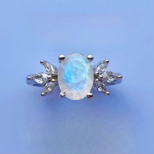 Anillo Alessandra