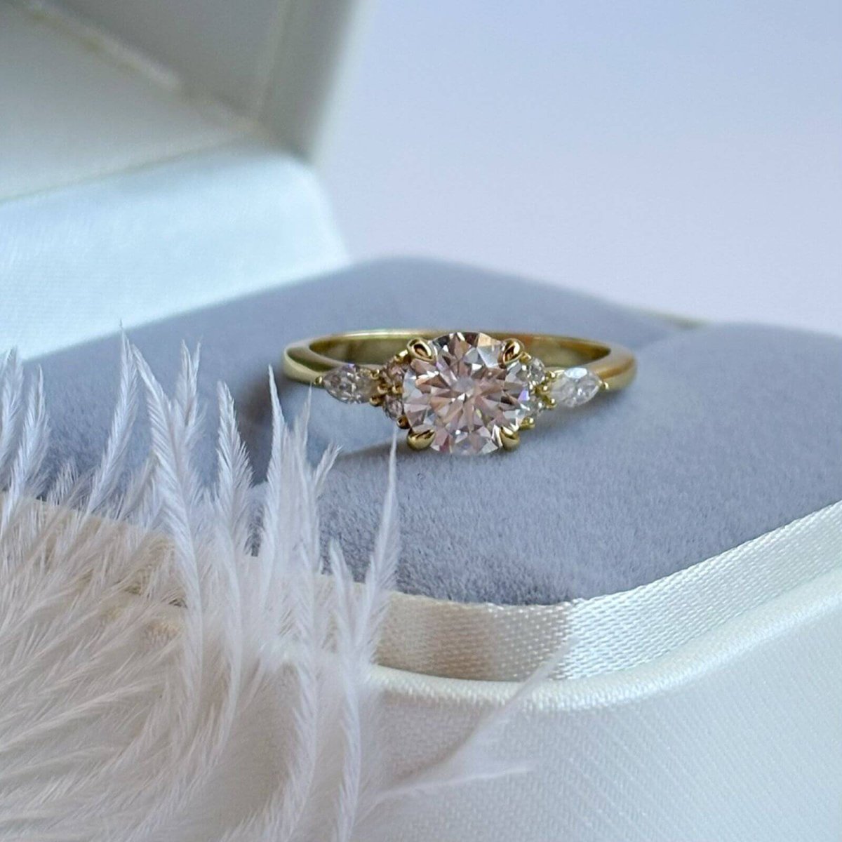 ANILLO AURORA MOISANITA 1.0CT CON CERTIFICADO GRA - Imagen 9